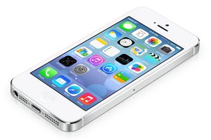 Apple iPhone 5 salah satu Cikal Bakan Desain iPhone 12