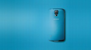Samsung Galaxy S5 Warna Electric Blue