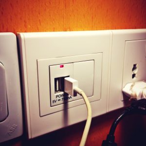 Colokam USB Berbisnis dengan Cerdas
