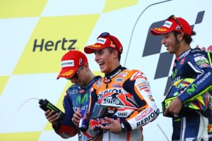 Jorge, Marc dan Rossi Selebrasi Podium Silverstone MotoGP 2014