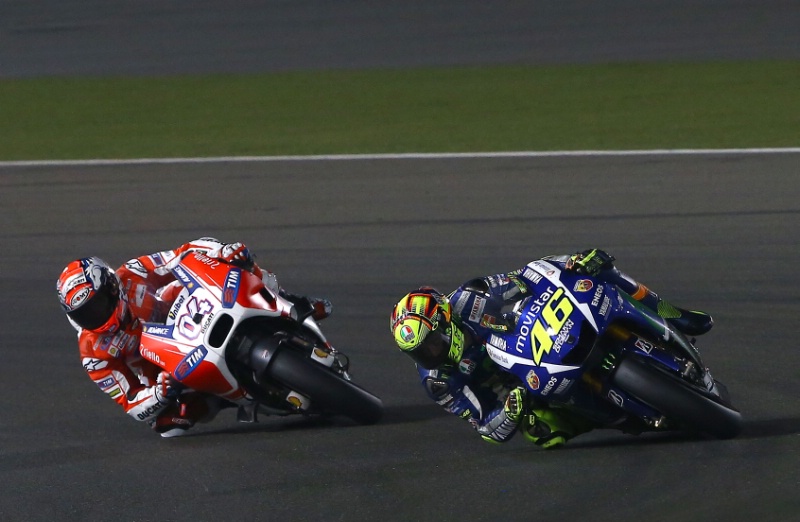 The Doctor: Juara MotoGP Losail Qatar 2015 2 Andrea Dovizioso vs Valentino Rossi Losail 2015 MotoGP