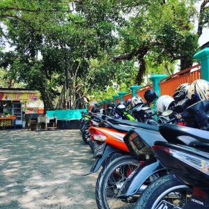 Parkir Pengunjung Water Byur