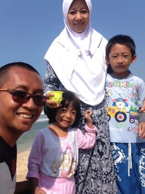 Foto Keluarga Jauhari
