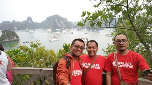 Berada di puncak tertinggi ha long bay #awardtrip2017